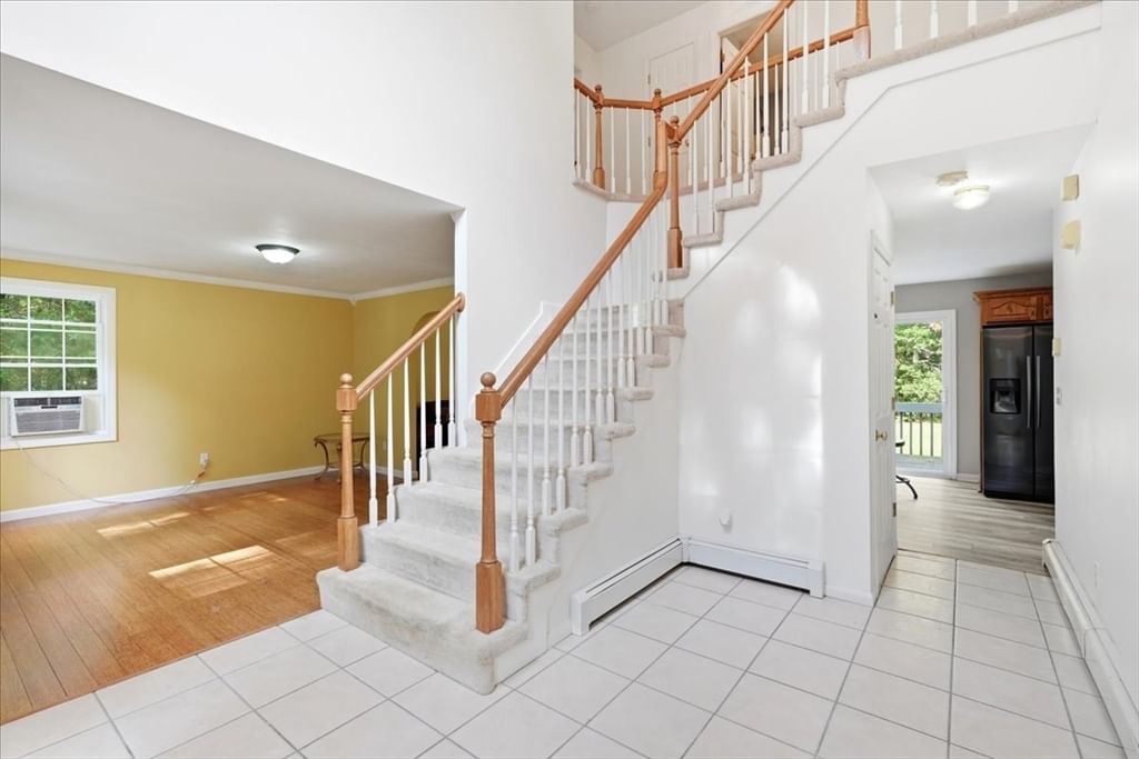 8 Rebecca Rd Freetown — Photo 4 of 38