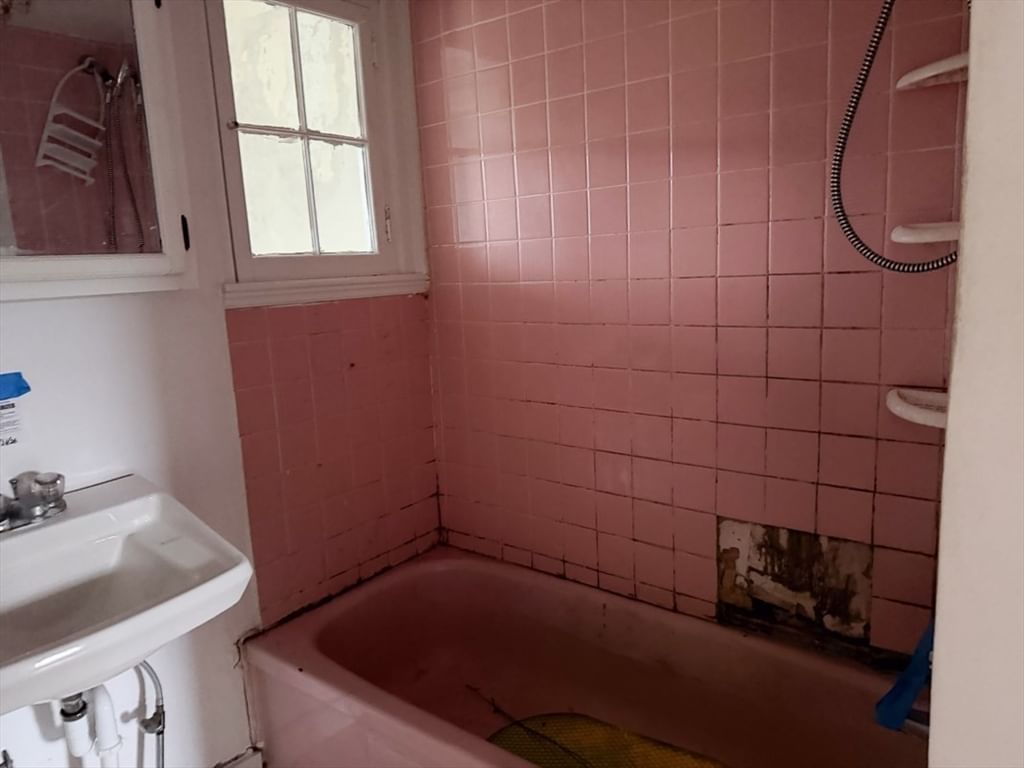 179 Front St Winchendon — Photo 14 of 25