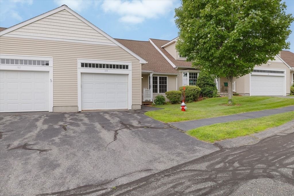 169 Hillside Village Drive #169 West Boylston — Photo 3 of 26