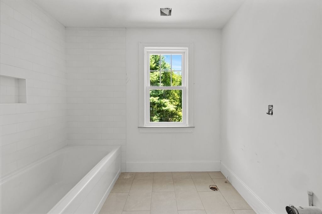 20 Lacoss Road Duxbury — Photo 19 of 36