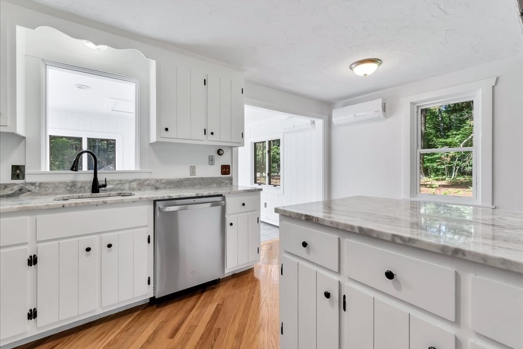 3 Viber Ln Falmouth — Photo 15 of 40