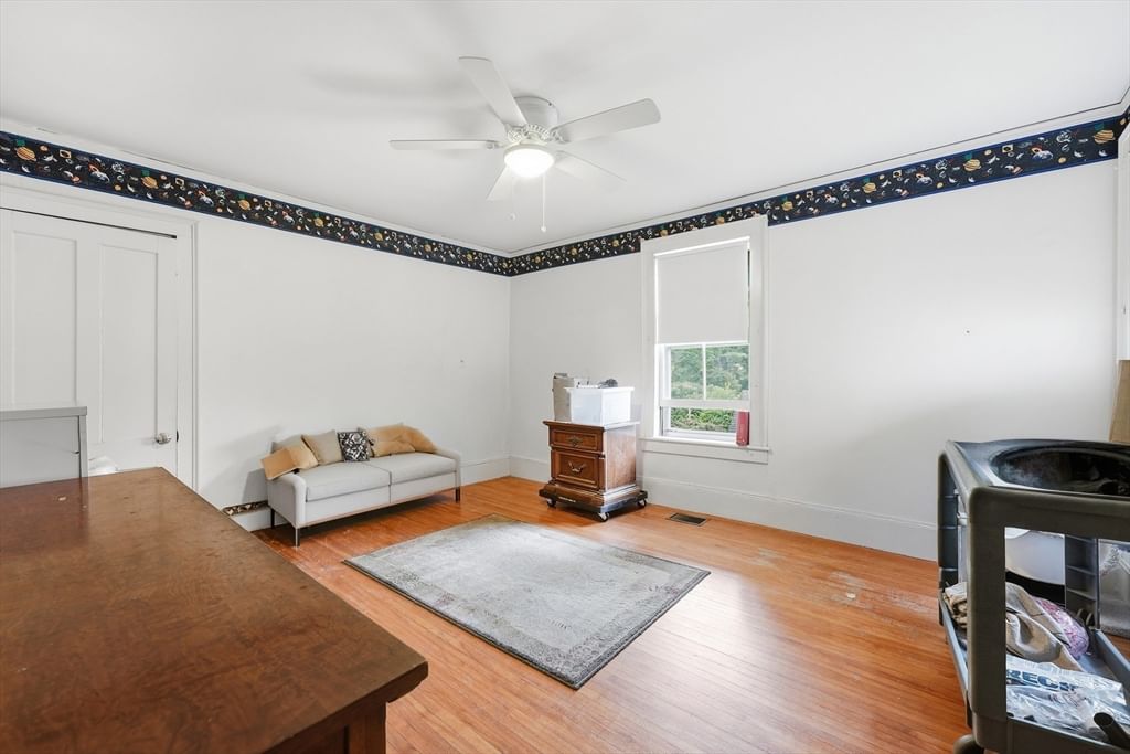 25 Garfield St Greenfield — Photo 19 of 42