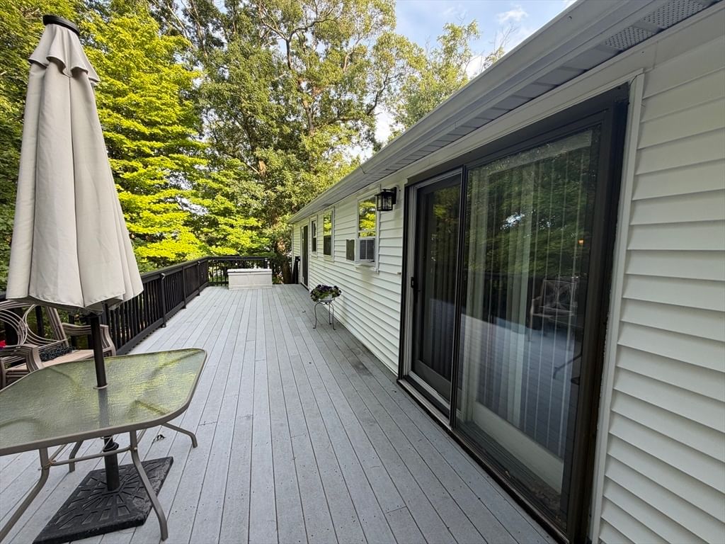 1 Burris Way Randolph — Photo 4 of 32