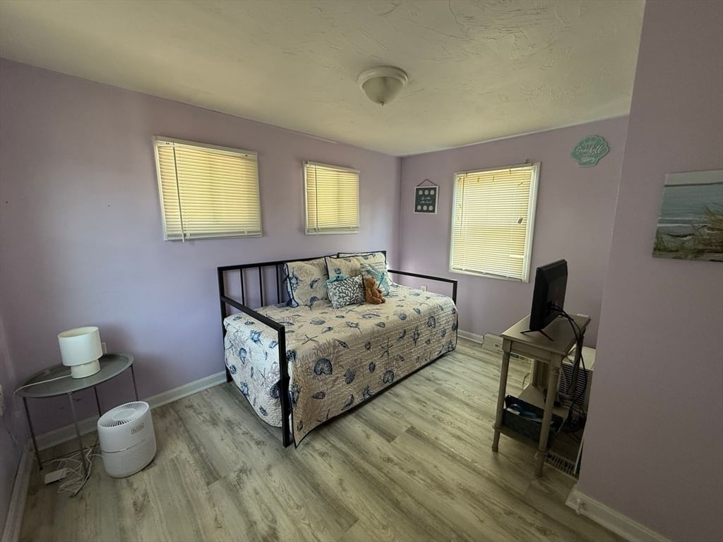 5 Sean Circle Wareham — Photo 9 of 14