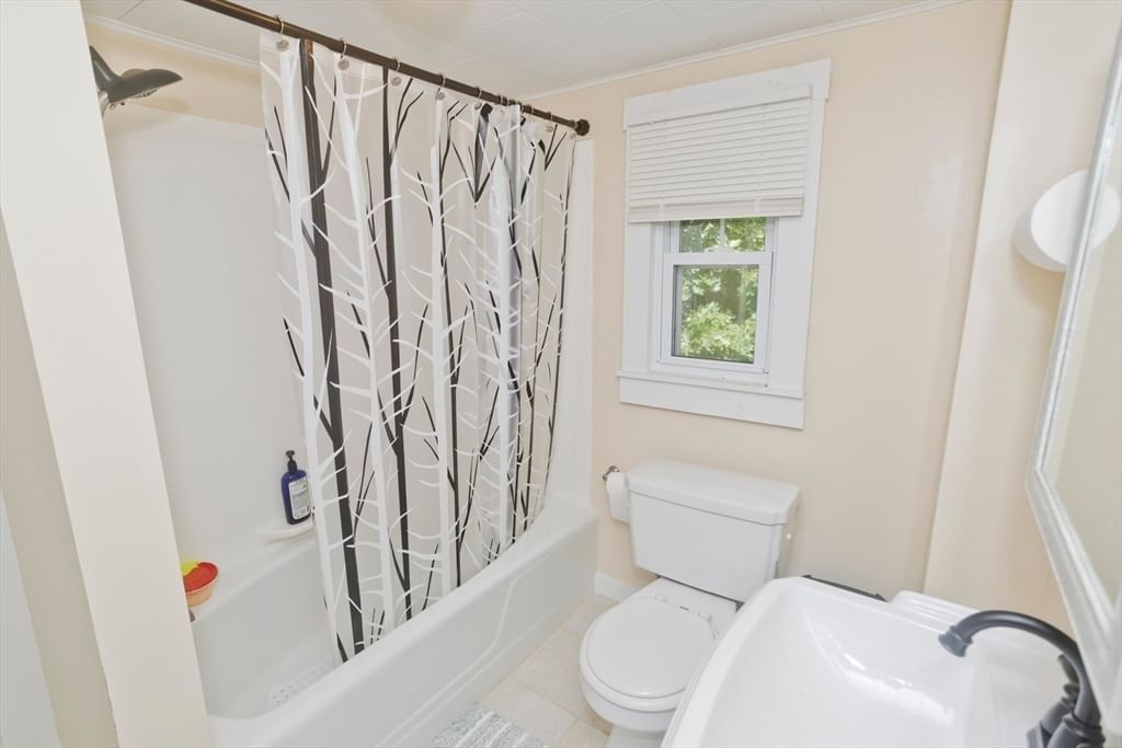 392 N Loomis St Southwick — Photo 11 of 21