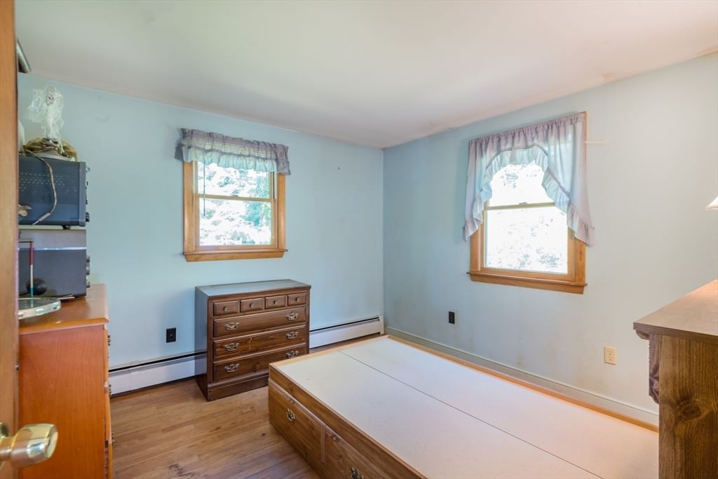 29 Puritan Rd Bourne — Photo 11 of 22