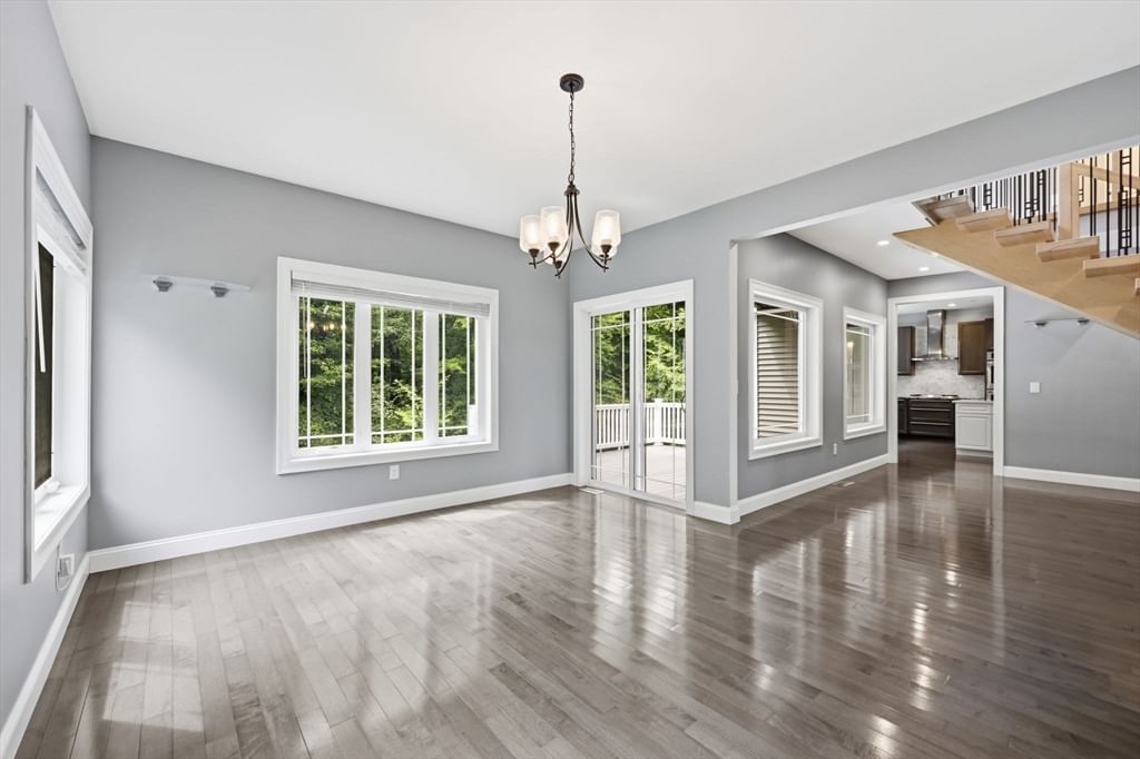 270 Barton Ave Belchertown — Photo 14 of 42
