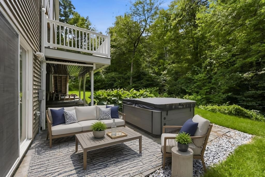 270 Barton Ave Belchertown — Photo 36 of 42
