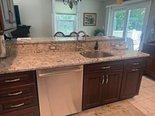 345 Raleigh Tavern Ln North Andover — Photo 5 of 30