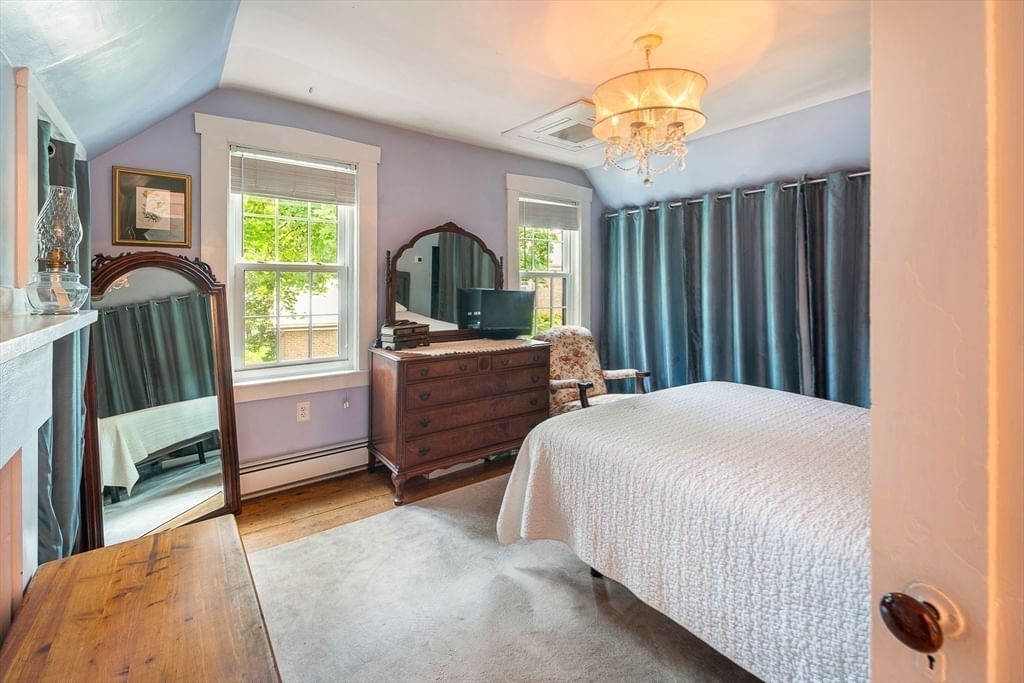 8-10 Oak St, Winchester, MA 01890 photo 4