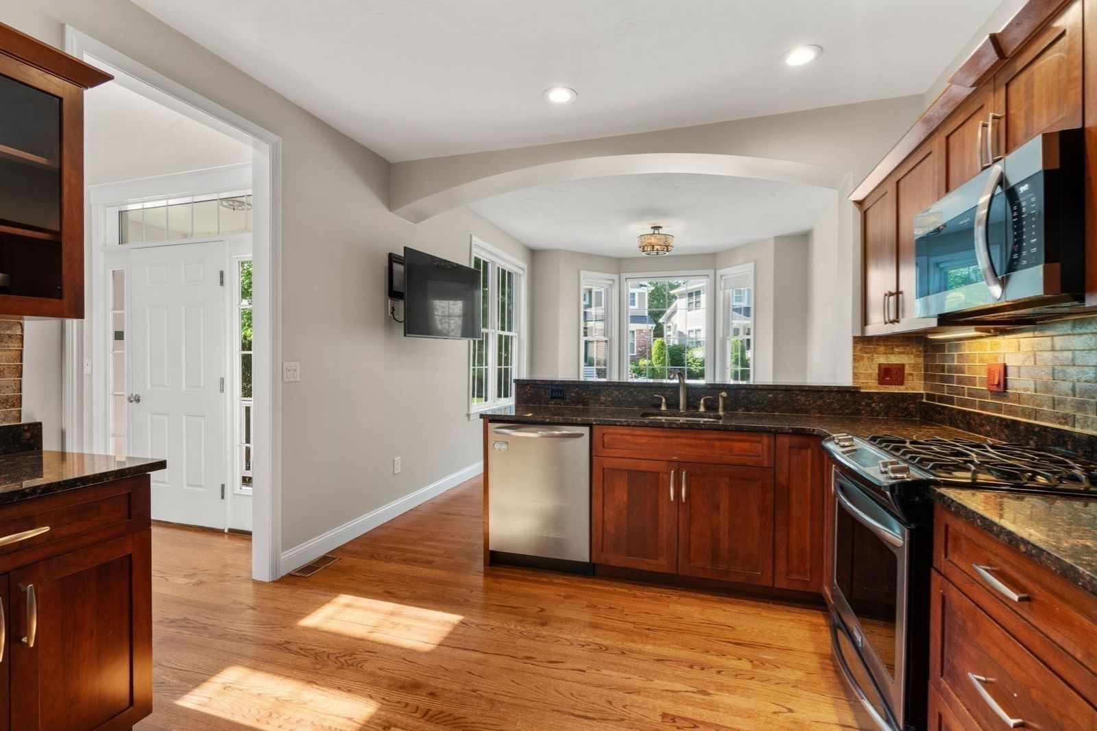 7 Riverwalk Ln #7 Walpole — Photo 13 of 30