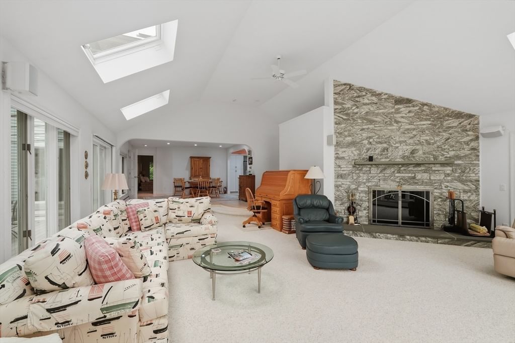 34 Shirley Point Rd Barnstable — Photo 11 of 42