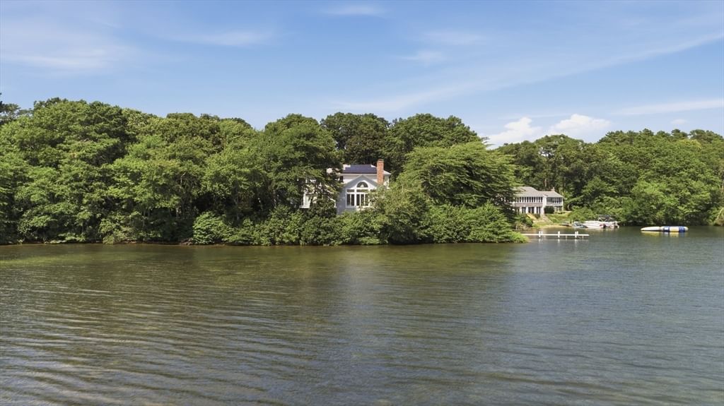 34 Shirley Point Rd Barnstable — Photo 3 of 42