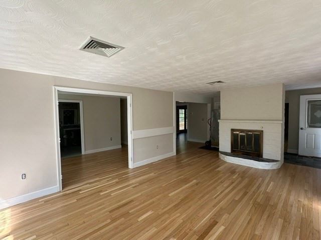27 Lantern Ln Dedham — Photo 20 of 32