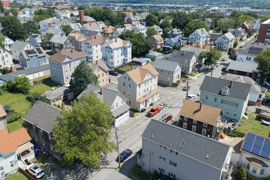 199-203 Austin St New Bedford — Photo 36 of 40