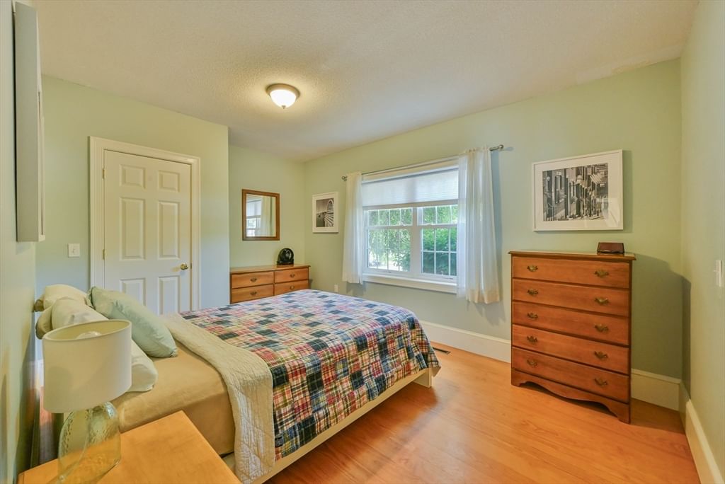 261 Thompson Road, Webster, MA 01570 photo 4