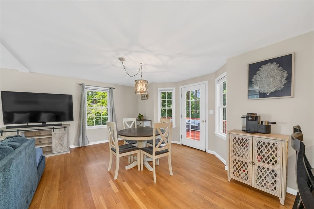 104 Kimball Rd Amesbury — Photo 11 of 36