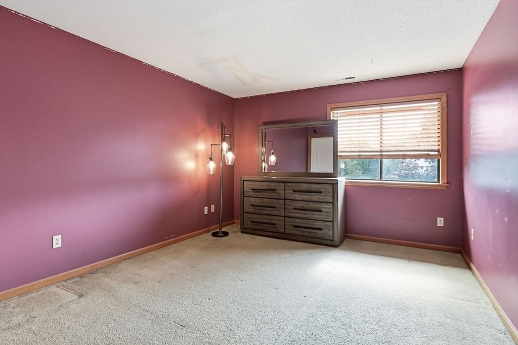 13 Ash Ln #13 Agawam — Photo 17 of 25