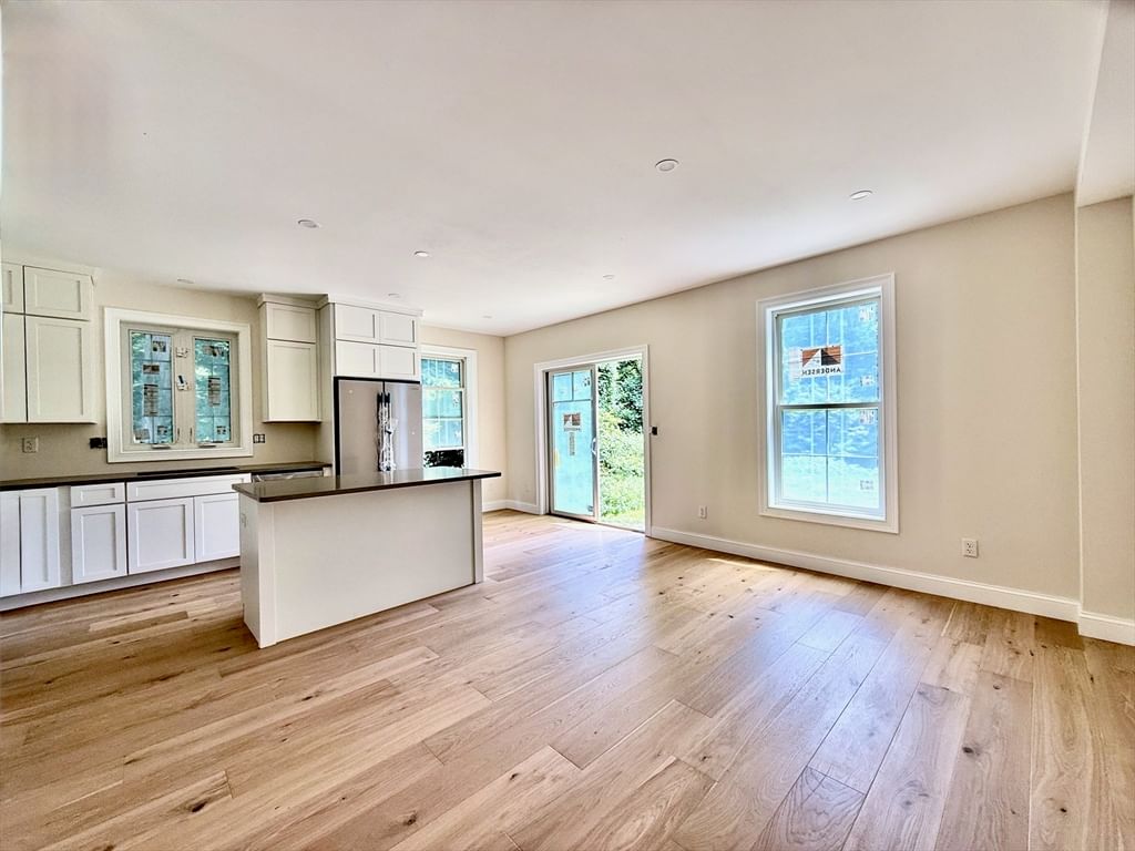 94 Lyman Rd #B Northampton — Photo 2 of 28
