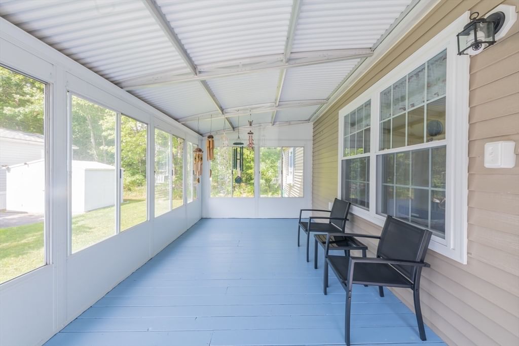 33 Tucker Terrace Raynham — Photo 3 of 18