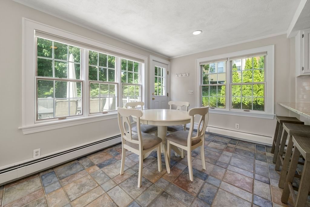 28 Parkway Road Medford — Photo 13 of 38