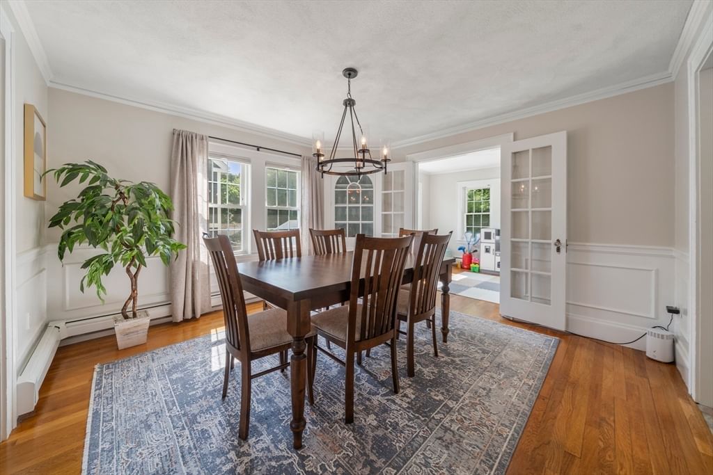 28 Parkway Road Medford — Photo 15 of 38