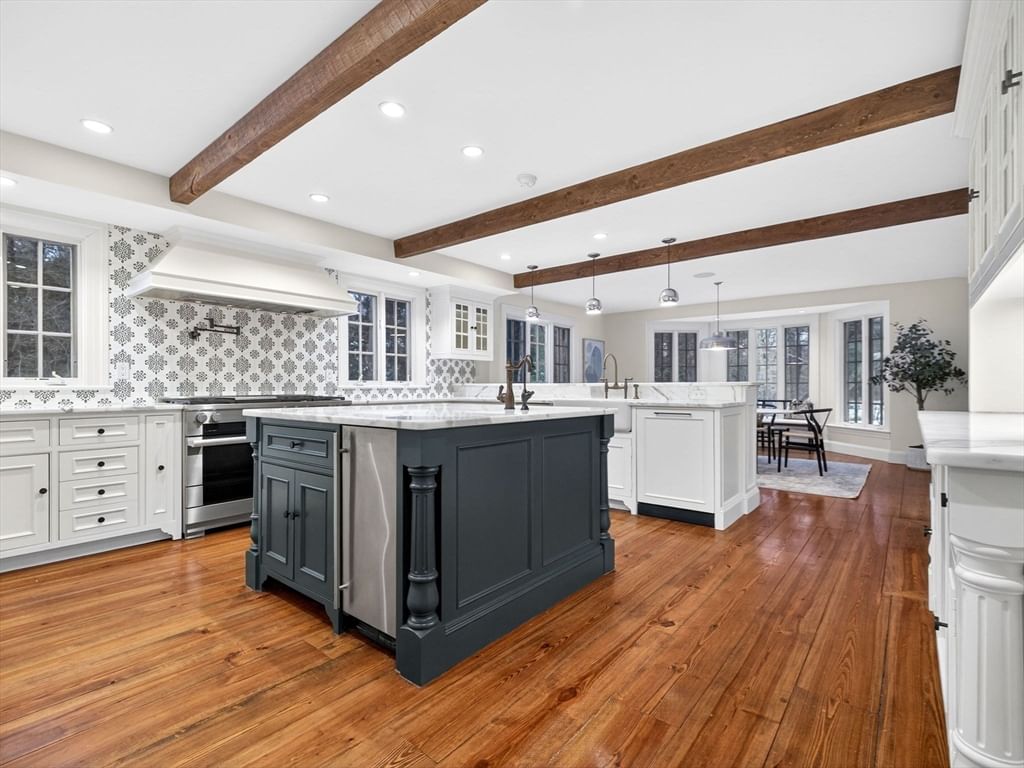 12 Winding River Cir Wellesley — Photo 15 of 39