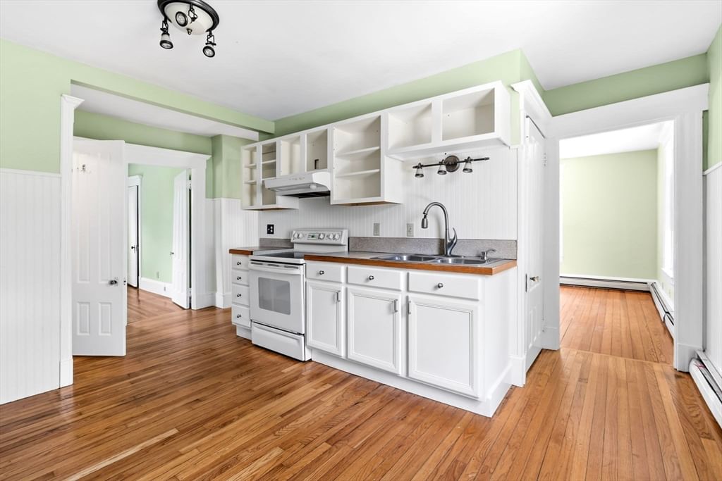 417 Westhampton Rd Northampton — Photo 20 of 42