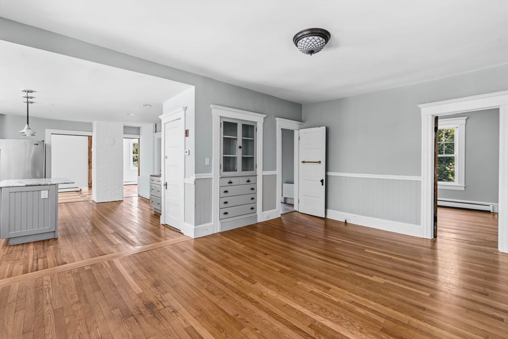 417 Westhampton Rd Northampton — Photo 7 of 42