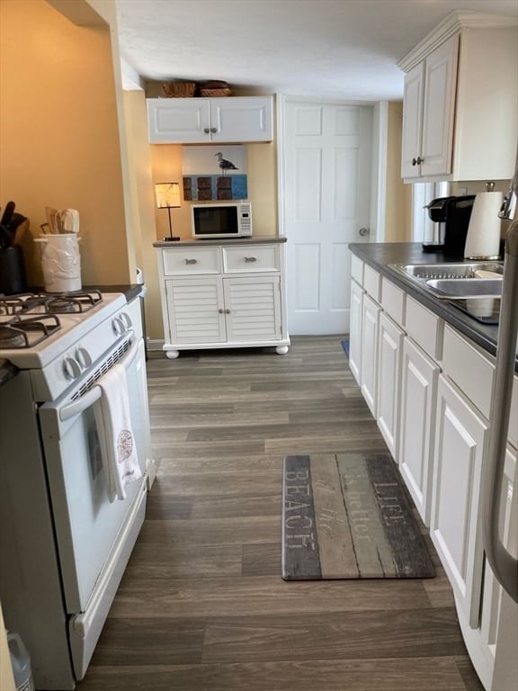 13 Thompson Road #A Bourne — Photo 9 of 31