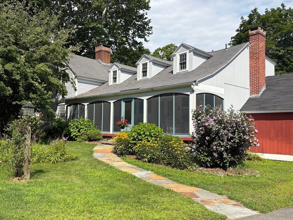 11 Green River Road Greenfield — Photo 4 of 42