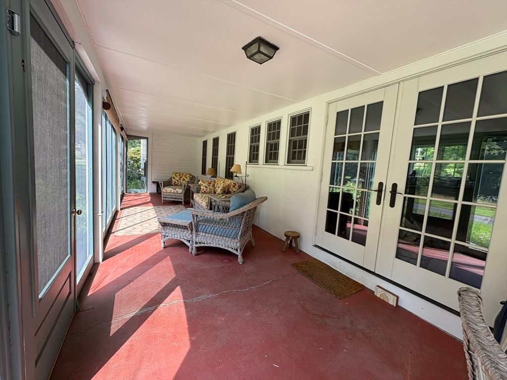 11 Green River Road Greenfield — Photo 7 of 42