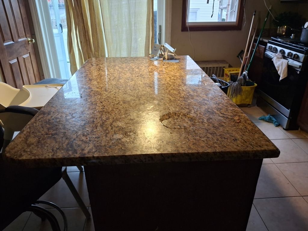 38 Revere Everett — Photo 9 of 14