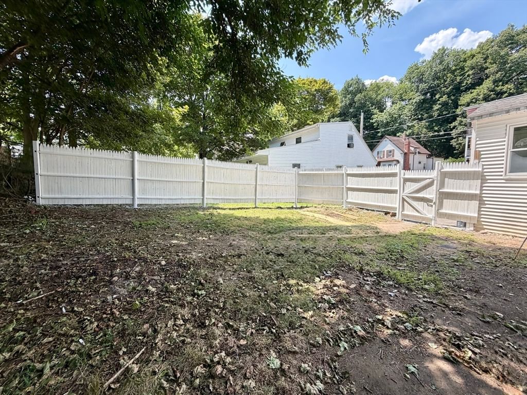 109 Culley St Fitchburg — Photo 7 of 36