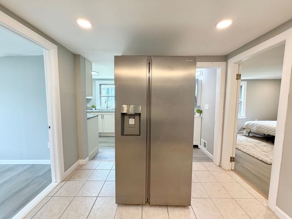 87 Vezina Ave Leominster — Photo 11 of 38