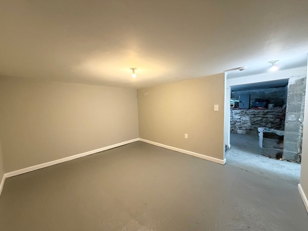 87 Vezina Ave Leominster — Photo 37 of 38