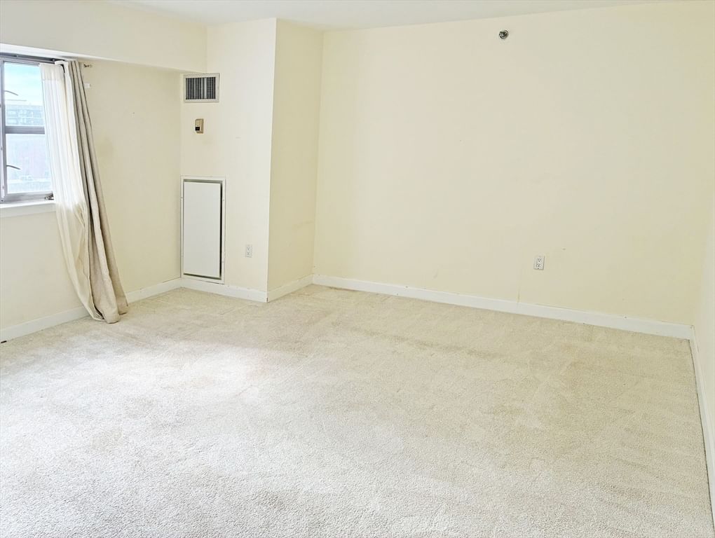 931 Massachusetts Ave. #801 Cambridge — Photo 8 of 8