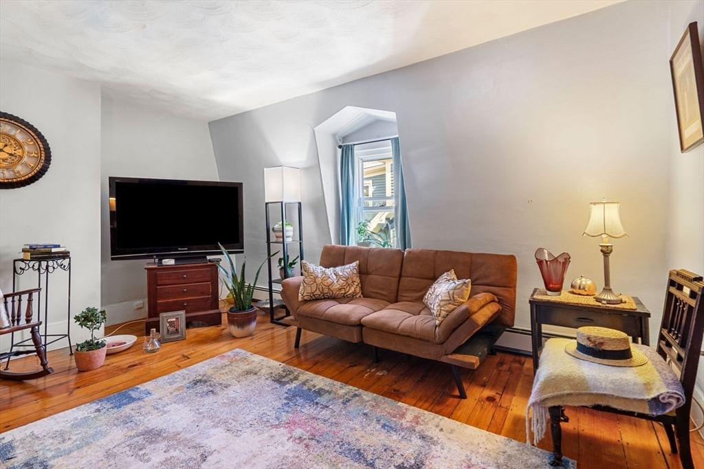 26 Abbott Street Beverly — Photo 21 of 32