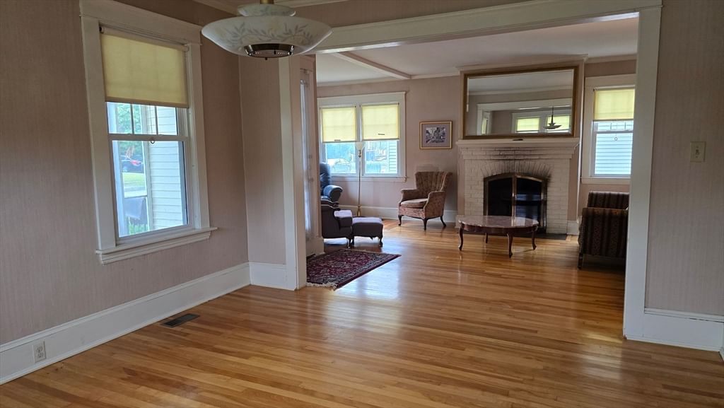 21 Arbutus Road Worcester — Photo 11 of 36