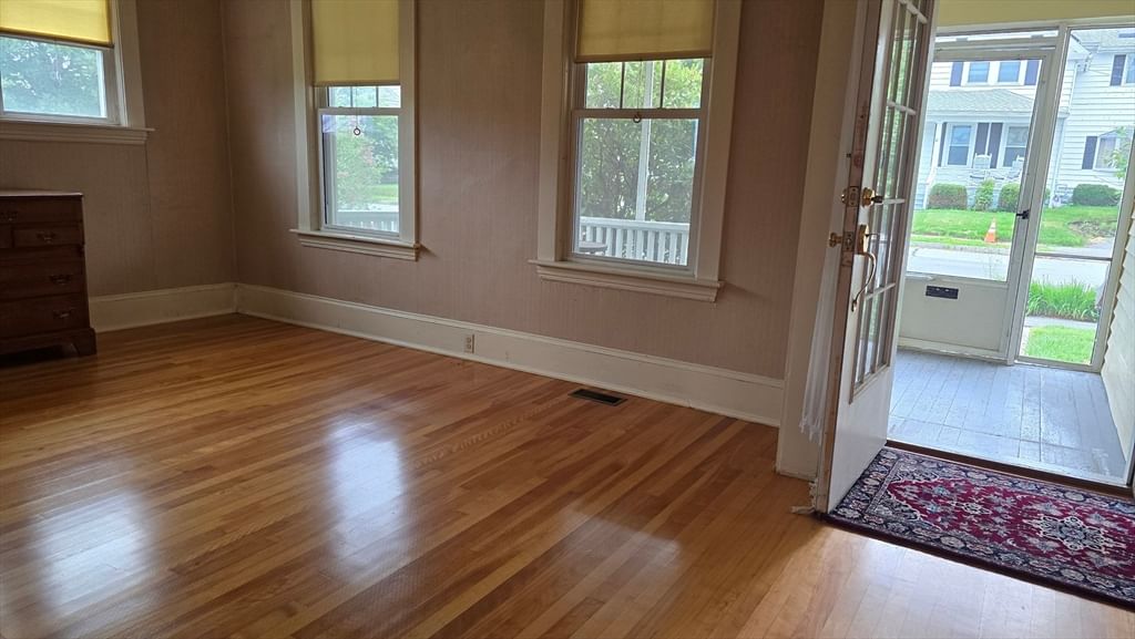 21 Arbutus Road Worcester — Photo 15 of 36
