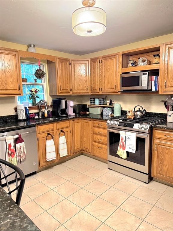 401 Ridgefield Cir #401D Clinton — Photo 12 of 22