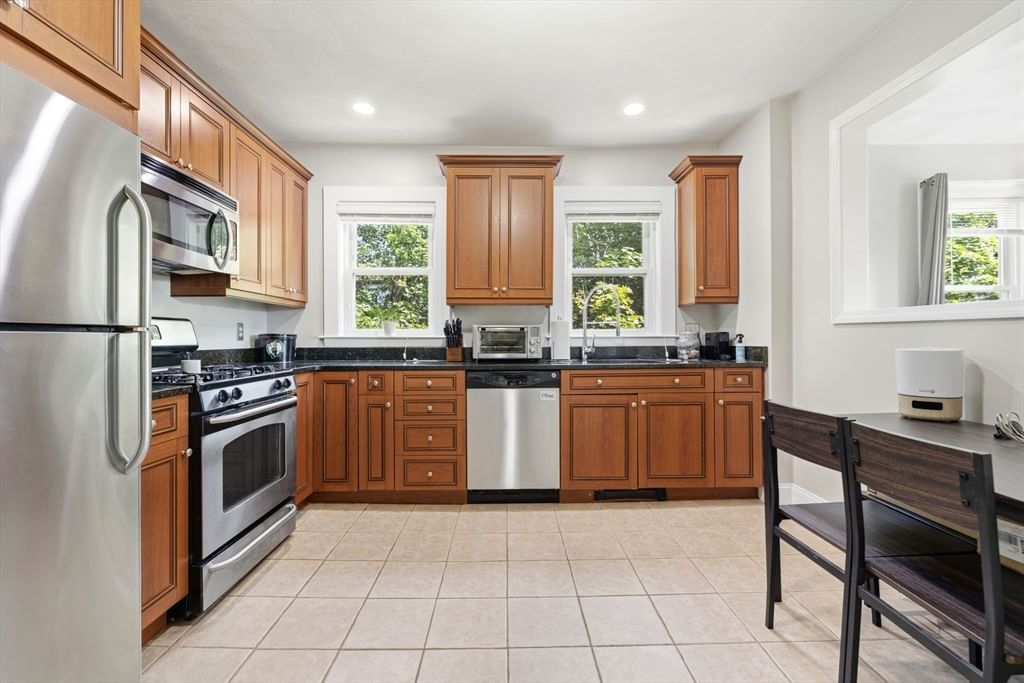 314 Water St #6 Wakefield — Photo 5 of 18