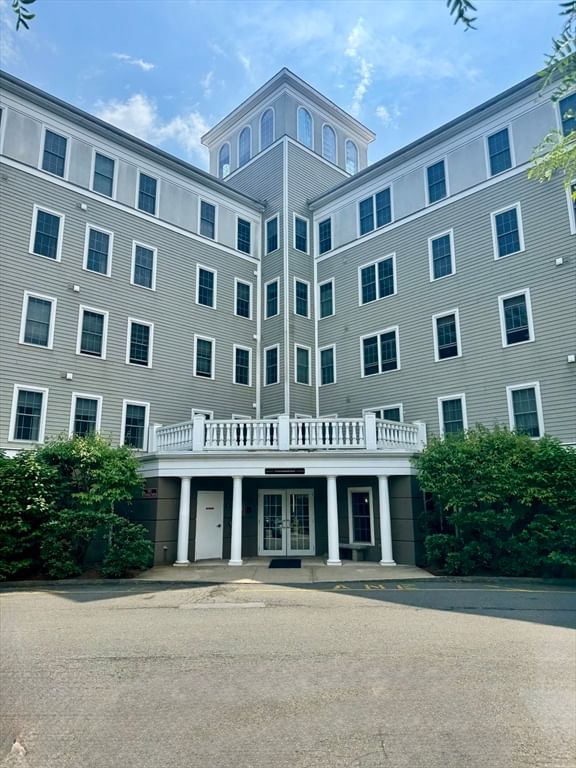 Property at 8 Crowninshield St #212, Peabody, MA 01960