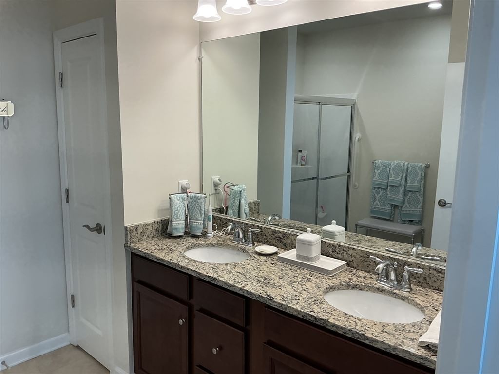 2 Francis Dr. #401 Andover — Photo 13 of 29