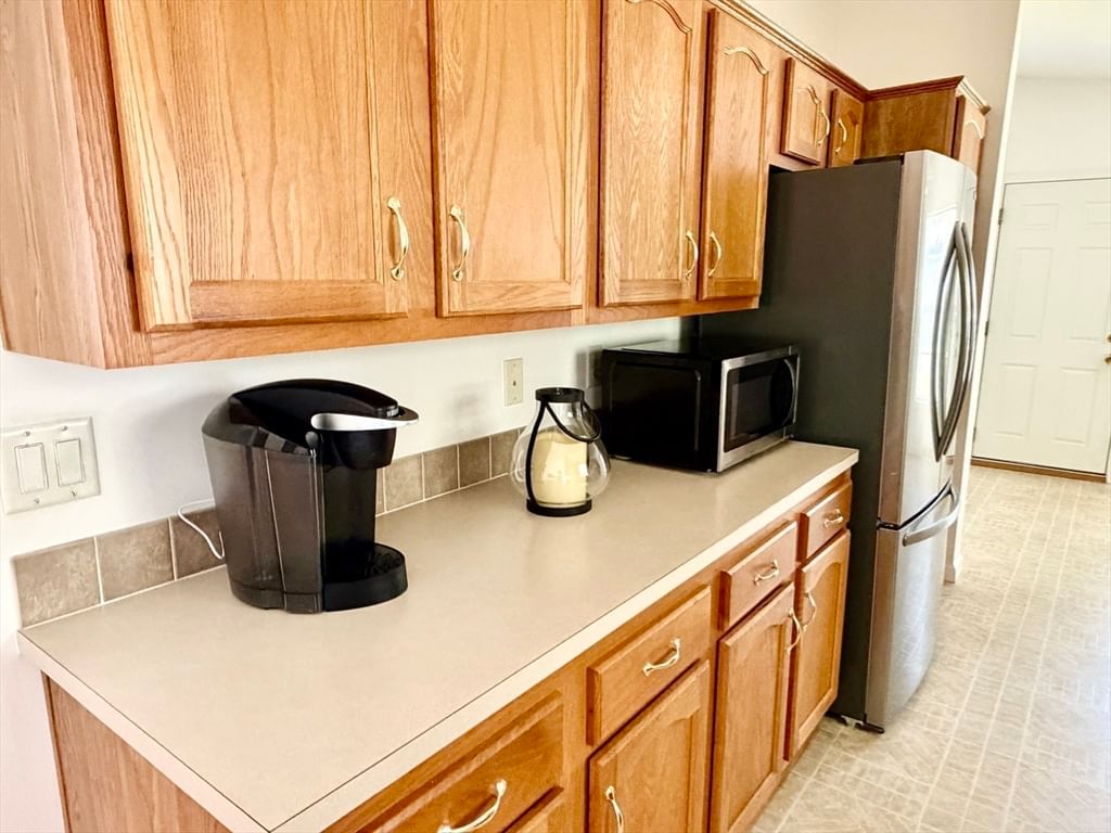 408 Green Street Middleboro — Photo 12 of 41