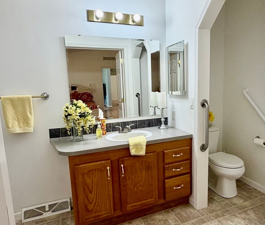 408 Green Street Middleboro — Photo 21 of 41