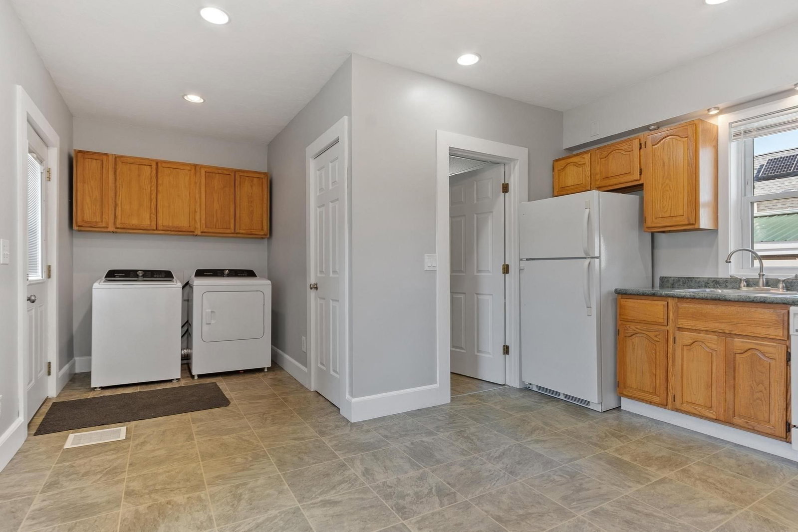 155 Pond St Leominster — Photo 13 of 42