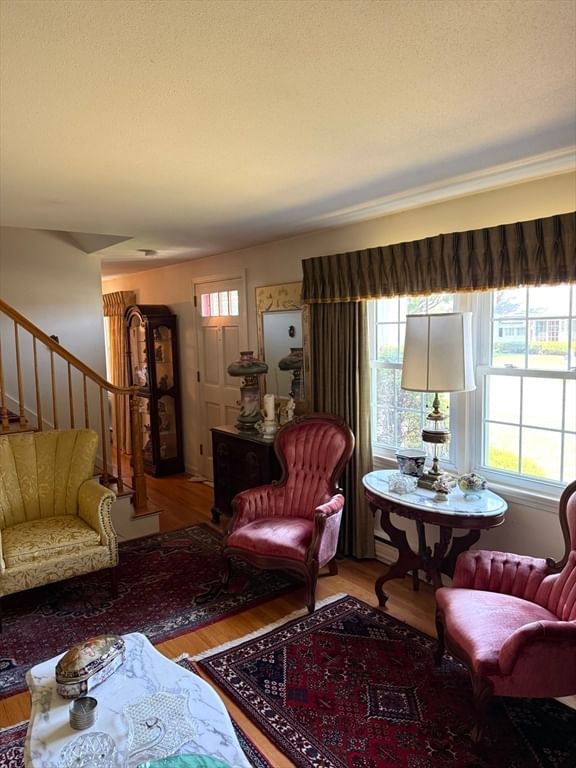6 Gross Ln Easthampton — Photo 9 of 32