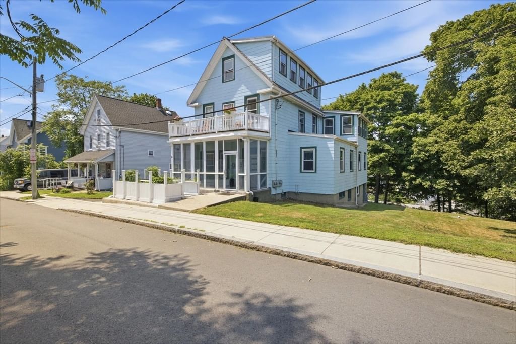 104 Granville Ave Malden — Photo 2 of 41