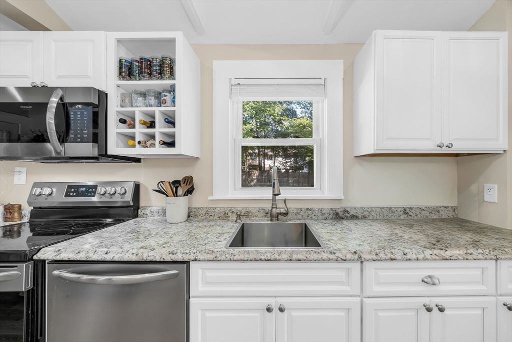 75 Norwood Ave Leominster — Photo 15 of 41